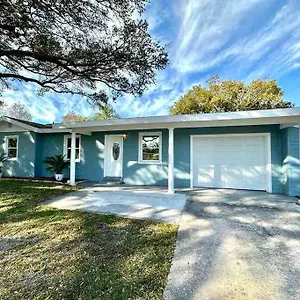Clearwater's Kept Secret Holiday home Clearwater