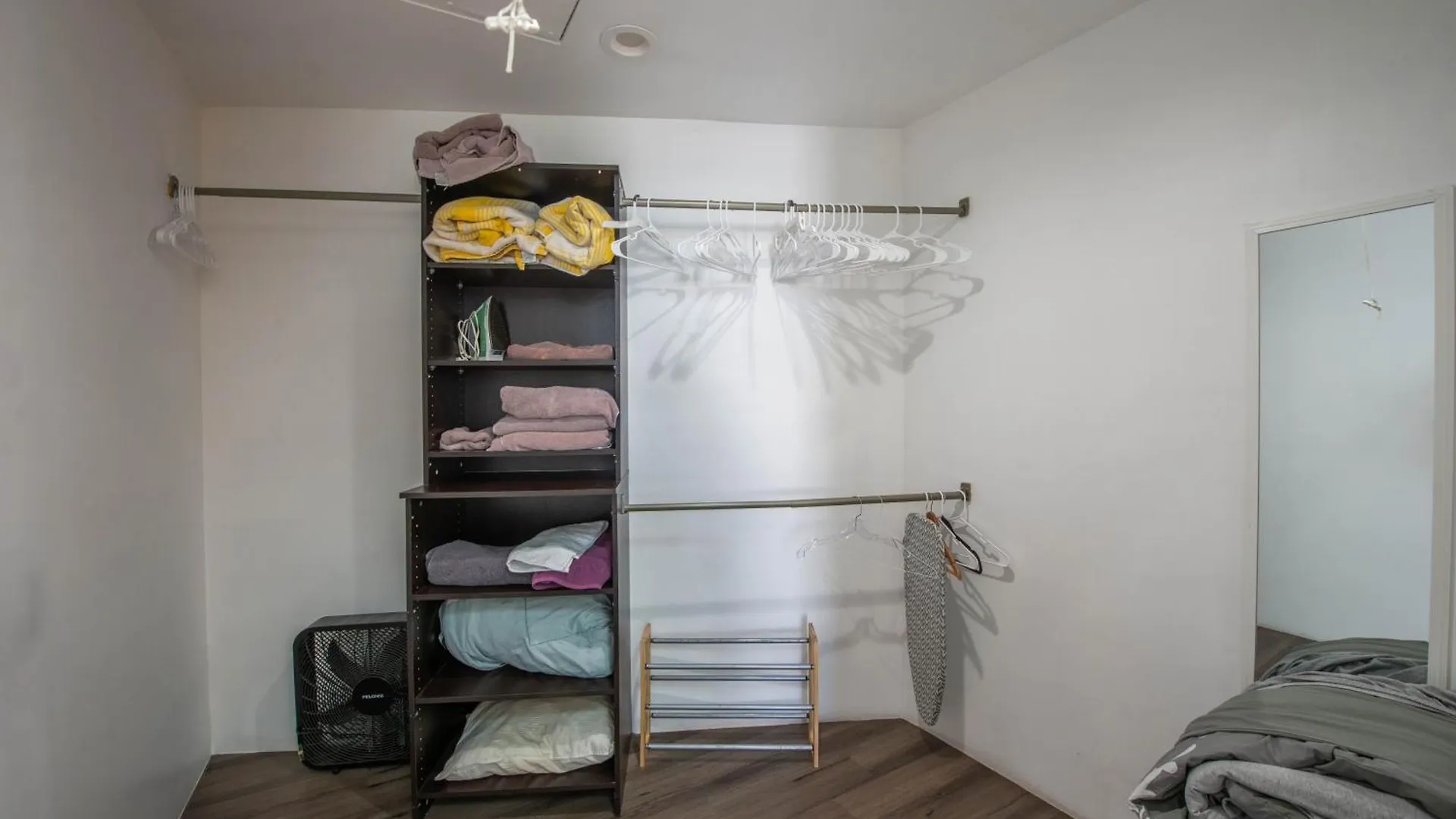 Venice Beach Gem Los Angeles Apartment